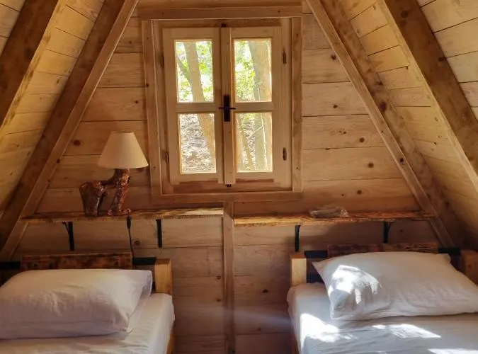 Campeggio Camp Wolf & Sheep- Nature & Adventure Podgorica