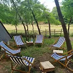 مكان تخييم Camp Wolf & Sheep- Nature & Adventure بودغوريتْسا