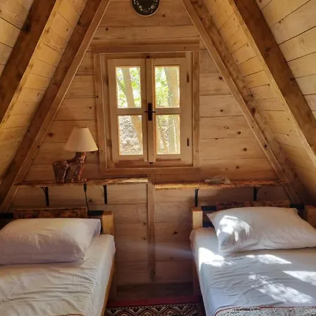 Campsite Wolf & Sheep Nature & Adventure Podgorica